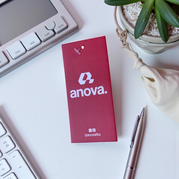 Long Sleeve Pink Crop Top Sweatshirt - Picture 4 of 5